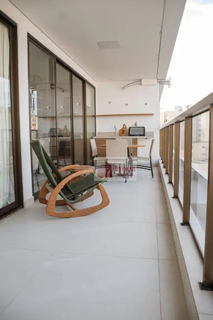 Apartamento com 3 quartos à venda, 184m2 em São Mateus, Juiz De Fora - MG - imagem 5 Foto 5 de Apartamento com 3 quartos à venda, 184m2 em São Mateus, Juiz De Fora - MG