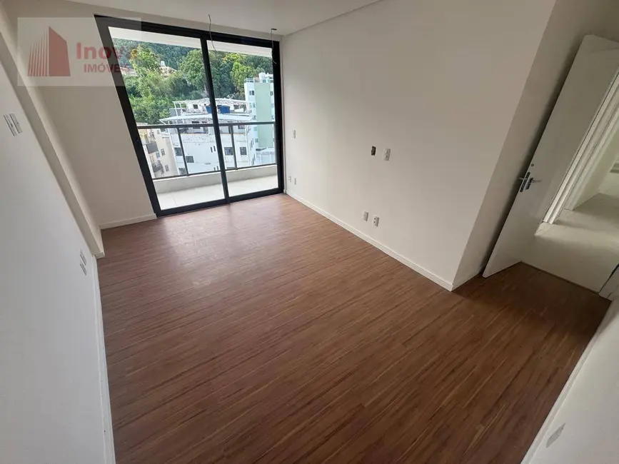 Cobertura com 3 quartos à venda, 371m2 em São Mateus, Juiz De Fora - MG - imagem 8 Foto 8 de Cobertura com 3 quartos à venda, 371m2 em São Mateus, Juiz De Fora - MG