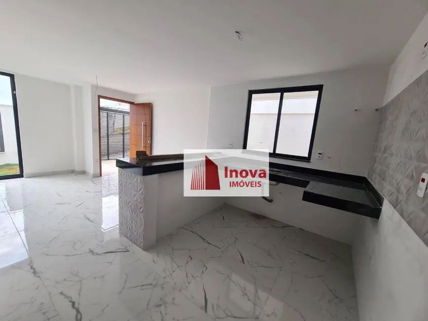 Foto 8 de Casa com 2 quartos à venda, 130m2 em São Pedro, Juiz De Fora - MG