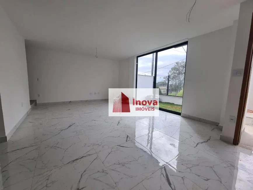 Foto 5 de Casa com 2 quartos à venda, 130m2 em São Pedro, Juiz De Fora - MG