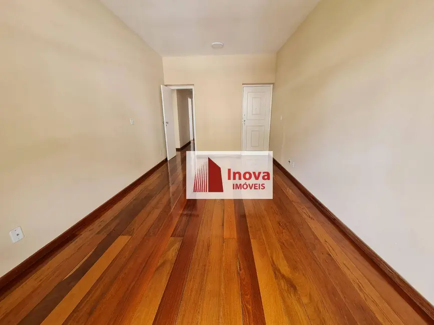 Apartamento com 3 quartos à venda, 140m2 em Santa Helena, Juiz De Fora - MG - imagem 7 Foto 7 de Apartamento com 3 quartos à venda, 140m2 em Santa Helena, Juiz De Fora - MG