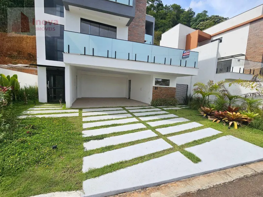 Foto 2 de Casa de Condomínio com 3 quartos à venda, 350m2 em Parque Guadalajara, Juiz De Fora - MG