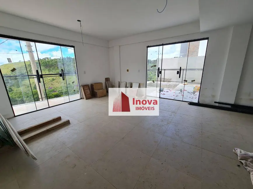 Foto 3 de Casa de Condomínio com 3 quartos à venda, 350m2 em Parque Guadalajara, Juiz De Fora - MG