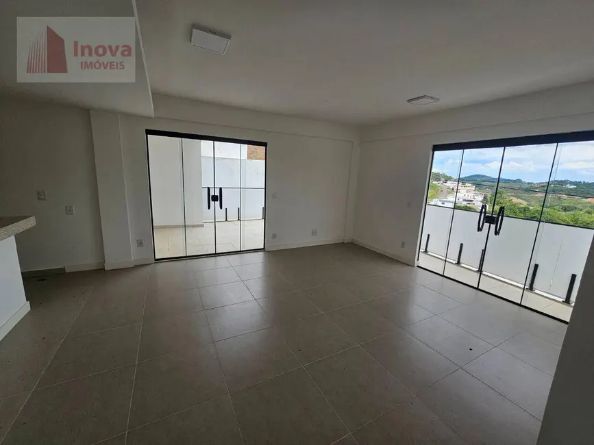 Foto 4 de Casa de Condomínio com 3 quartos à venda, 350m2 em Parque Guadalajara, Juiz De Fora - MG