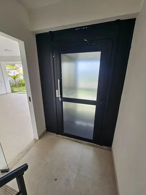 Foto 3 de Casa de Condomínio com 3 quartos à venda, 350m2 em Parque Guadalajara, Juiz De Fora - MG