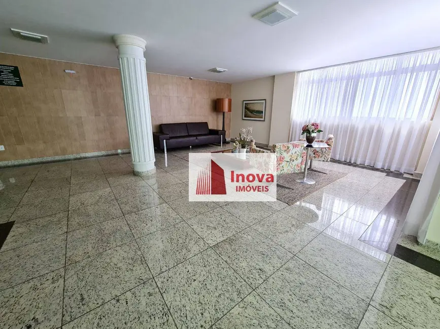 Foto 2 de Apartamento com 4 quartos à venda, 190m2 em Santa Helena, Juiz De Fora - MG