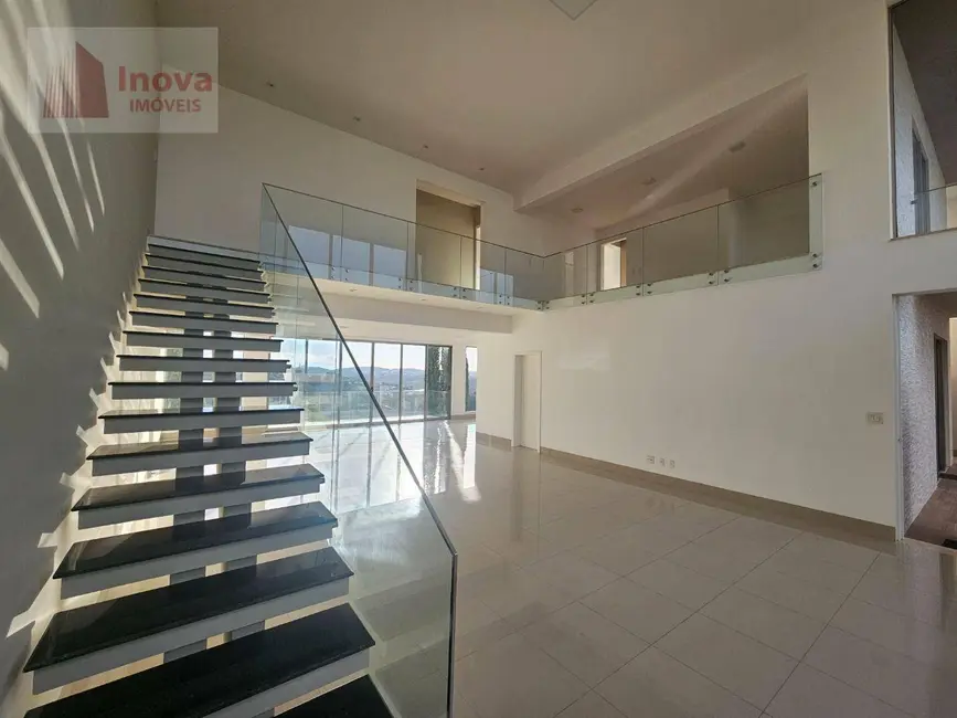Foto 3 de Casa de Condomínio com 3 quartos para alugar, 525m2 em Spina Ville II, Juiz De Fora - MG