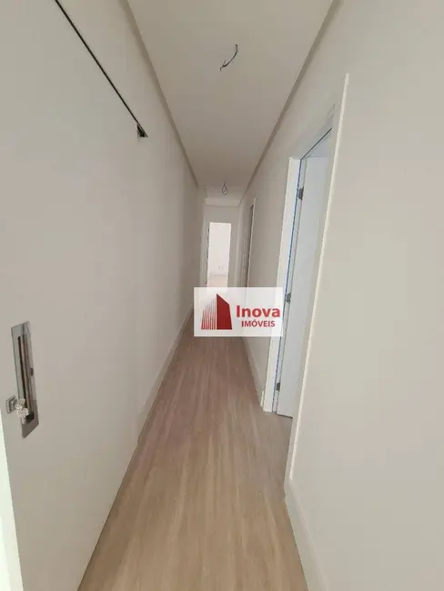 Apartamento com 4 quartos à venda, 225m2 em Santa Helena, Juiz De Fora - MG - imagem 8 Foto 8 de Apartamento com 4 quartos à venda, 225m2 em Santa Helena, Juiz De Fora - MG