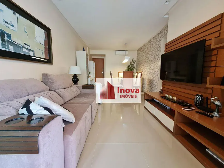 Apartamento com 3 quartos à venda, 110m2 em São Mateus, Juiz De Fora - MG - imagem 5 Foto 5 de Apartamento com 3 quartos à venda, 110m2 em São Mateus, Juiz De Fora - MG