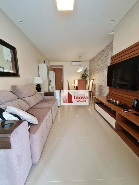 Apartamento com 3 quartos à venda, 110m2 em São Mateus, Juiz De Fora - MG - imagem 6 Foto 6 de Apartamento com 3 quartos à venda, 110m2 em São Mateus, Juiz De Fora - MG