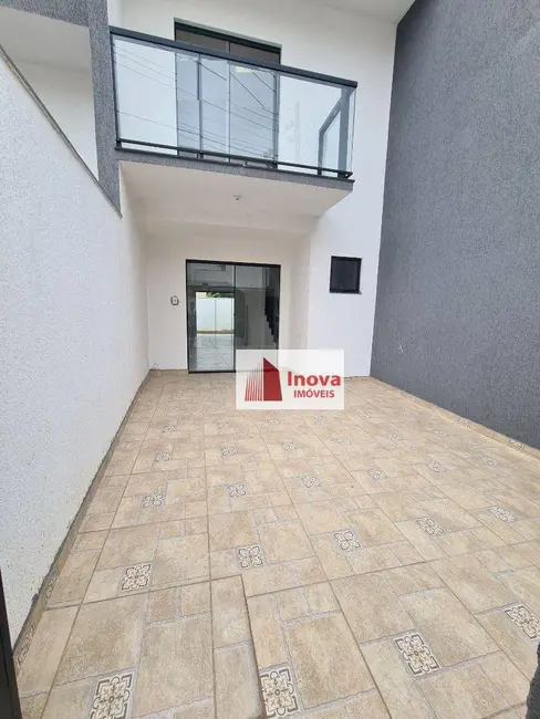 Foto 2 de Casa com 2 quartos à venda, 90m2 em Jóquei Clube, Juiz De Fora - MG