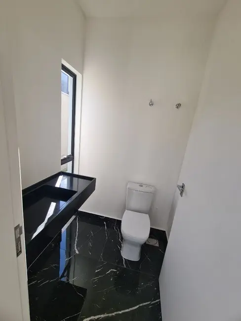 Foto 5 de Casa de Condomínio com 3 quartos à venda, 450m2 em Juiz De Fora - MG