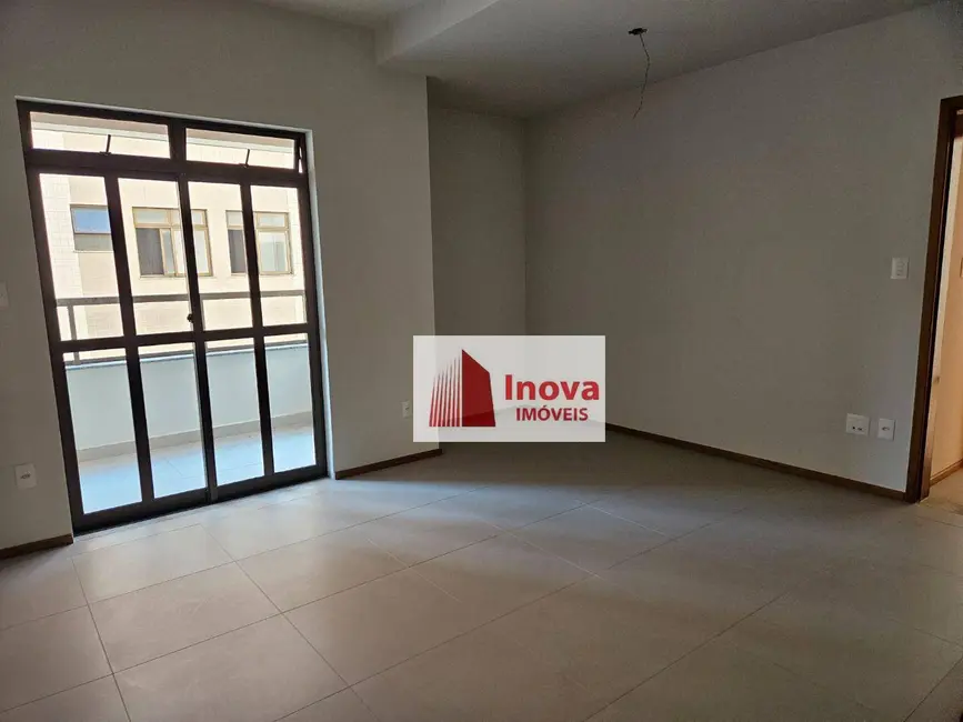 Cobertura com 3 quartos à venda, 210m2 em São Mateus, Juiz De Fora - MG - imagem 5 Foto 5 de Cobertura com 3 quartos à venda, 210m2 em São Mateus, Juiz De Fora - MG