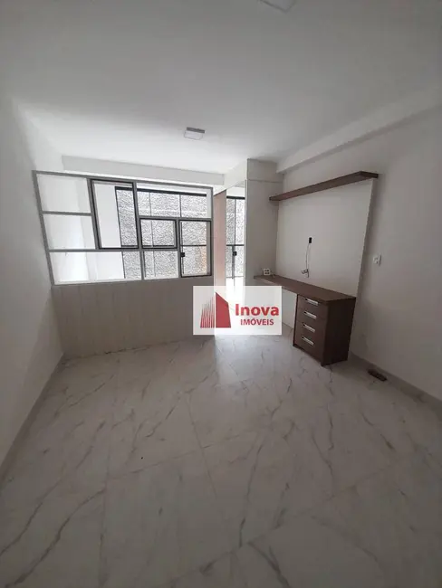 Apartamento com 1 quarto à venda, 38m2 em Centro, Juiz De Fora - MG - imagem 4 Foto 4 de Apartamento com 1 quarto à venda, 38m2 em Centro, Juiz De Fora - MG