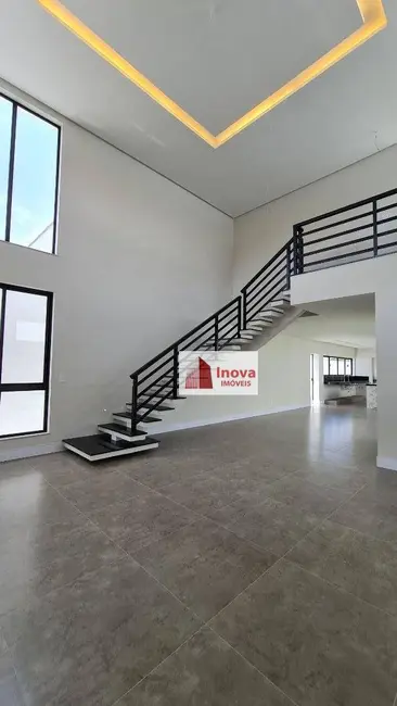 Foto 5 de Casa de Condomínio com 4 quartos à venda, 500m2 em Salvaterra, Juiz De Fora - MG