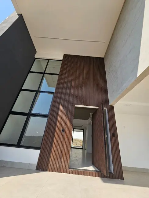 Foto 2 de Casa de Condomínio com 3 quartos à venda, 425m2 em Spina Ville II, Juiz De Fora - MG