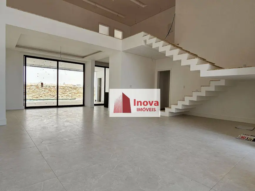 Foto 3 de Casa de Condomínio com 3 quartos à venda, 425m2 em Spina Ville II, Juiz De Fora - MG