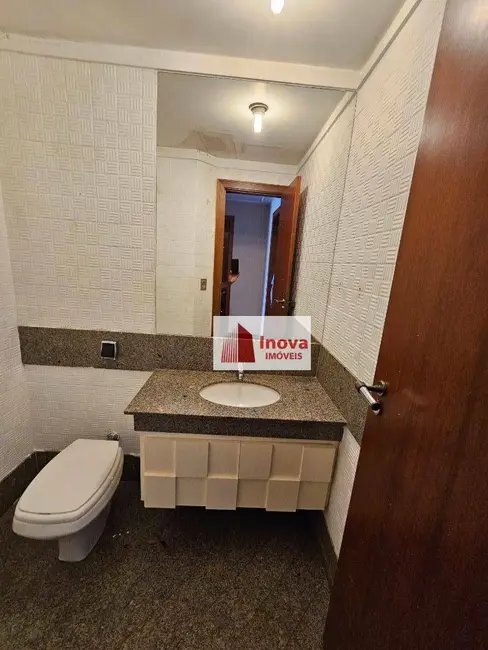 Apartamento com 4 quartos à venda, 310m2 em Centro, Juiz De Fora - MG - imagem 9 Foto 9 de Apartamento com 4 quartos à venda, 310m2 em Centro, Juiz De Fora - MG