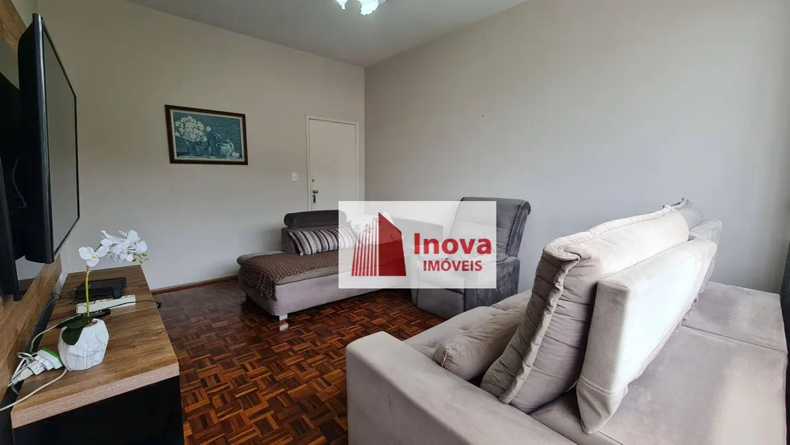 Apartamento com 3 quartos à venda, 118m2 em São Mateus, Juiz De Fora - MG - imagem 7 Foto 7 de Apartamento com 3 quartos à venda, 118m2 em São Mateus, Juiz De Fora - MG