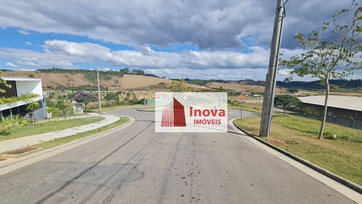 Terreno / Lote à venda, 610m2 em São Pedro, Juiz De Fora - MG - imagem 3 Foto 3 de Terreno / Lote à venda, 610m2 em São Pedro, Juiz De Fora - MG