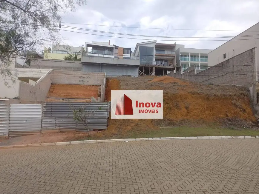 Foto 2 de Terreno / Lote à venda, 420m2 em São Pedro, Juiz De Fora - MG