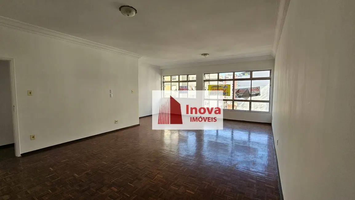 Apartamento com 4 quartos à venda, 220m2 em Centro, Juiz De Fora - MG - imagem 5 Foto 5 de Apartamento com 4 quartos à venda, 220m2 em Centro, Juiz De Fora - MG