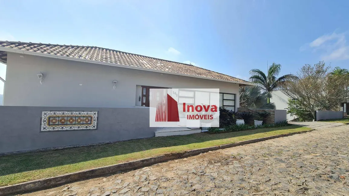 Foto 3 de Casa de Condomínio com 4 quartos à venda, 2000m2 em São Geraldo, Juiz De Fora - MG