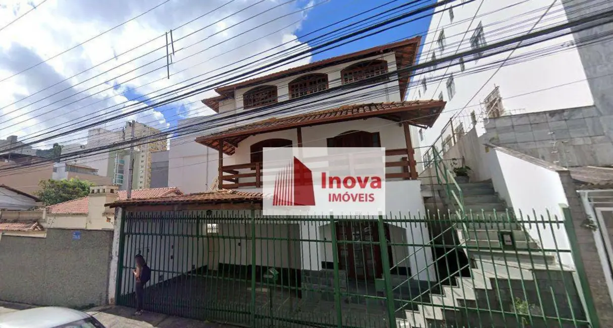 Foto 1 de Casa com 6 quartos à venda, 250m2 em São Mateus, Juiz De Fora - MG