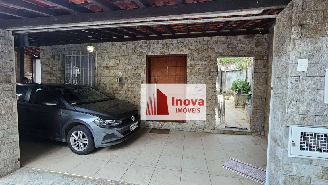 Foto 2 de Casa com 2 quartos à venda, 394m2 em Santa Luzia, Juiz De Fora - MG