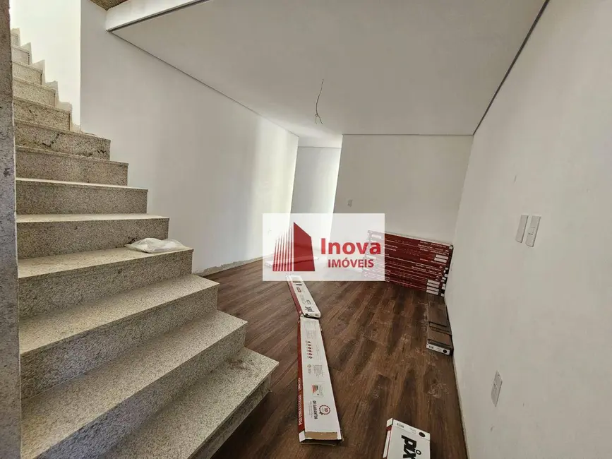 Foto 2 de Cobertura com 4 quartos à venda, 290m2 em Santa Helena, Juiz De Fora - MG