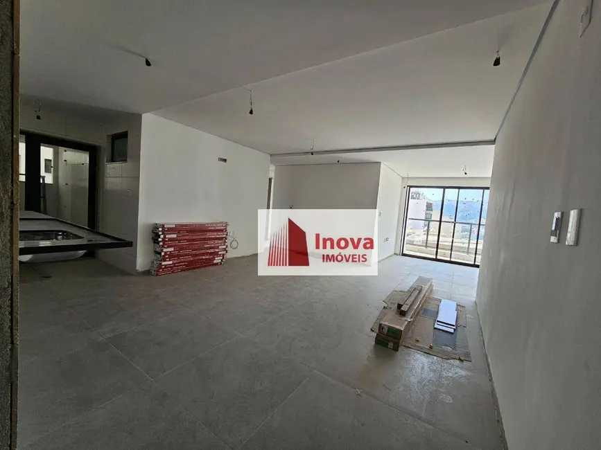 Foto 2 de Apartamento com 3 quartos à venda, 120m2 em Santa Helena, Juiz De Fora - MG