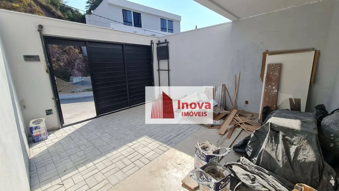 Foto 3 de Casa com 3 quartos à venda, 150m2 em Cerâmica, Juiz De Fora - MG