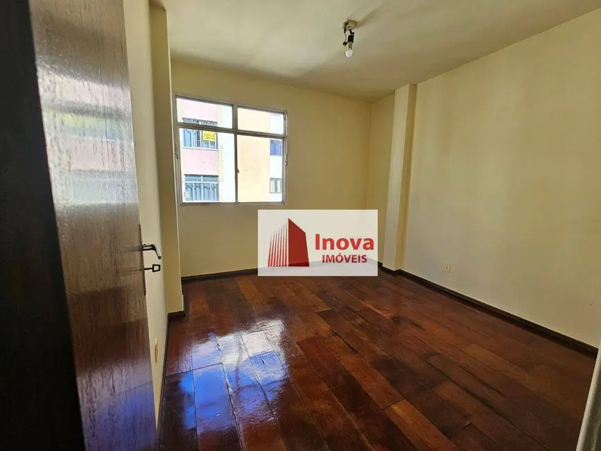 Apartamento com 2 quartos à venda, 60m2 em Centro, Juiz De Fora - MG - imagem 7 Foto 7 de Apartamento com 2 quartos à venda, 60m2 em Centro, Juiz De Fora - MG