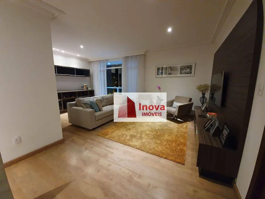 Foto 2 de Apartamento com 3 quartos à venda, 140m2 em Jardim do Sol, Juiz De Fora - MG