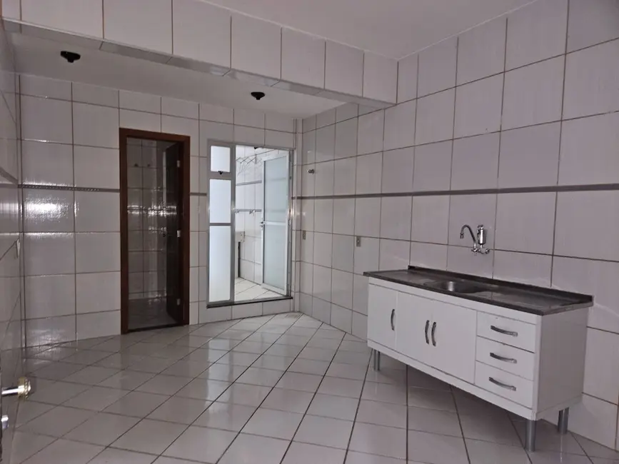 Foto 1 de Apartamento com 2 quartos à venda, 82m2 em Granbery, Juiz De Fora - MG