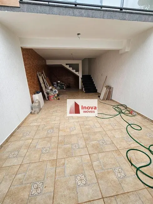 Foto 2 de Casa com 3 quartos à venda, 150m2 em Juiz De Fora - MG