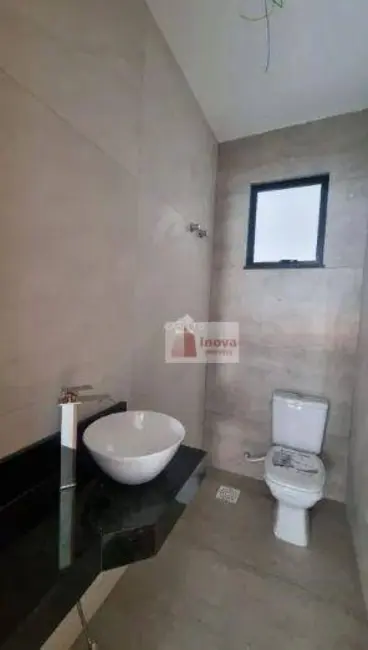 Foto 3 de Casa de Condomínio com 3 quartos à venda, 180m2 em Parque Jardim da Serra, Juiz De Fora - MG