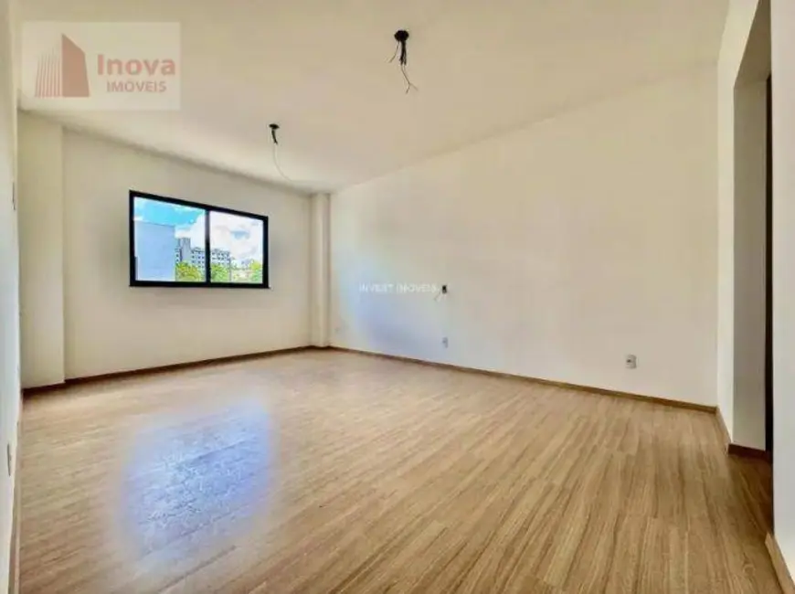 Foto 9 de Casa de Condomínio com 3 quartos à venda, 180m2 em Parque Jardim da Serra, Juiz De Fora - MG