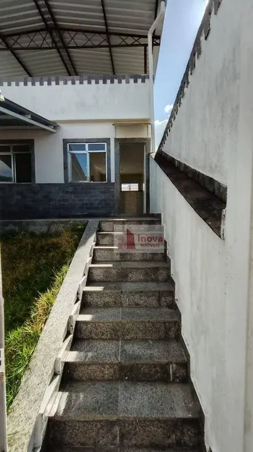 Foto 2 de Casa com 2 quartos à venda, 300m2 em Santa Cecília, Juiz De Fora - MG