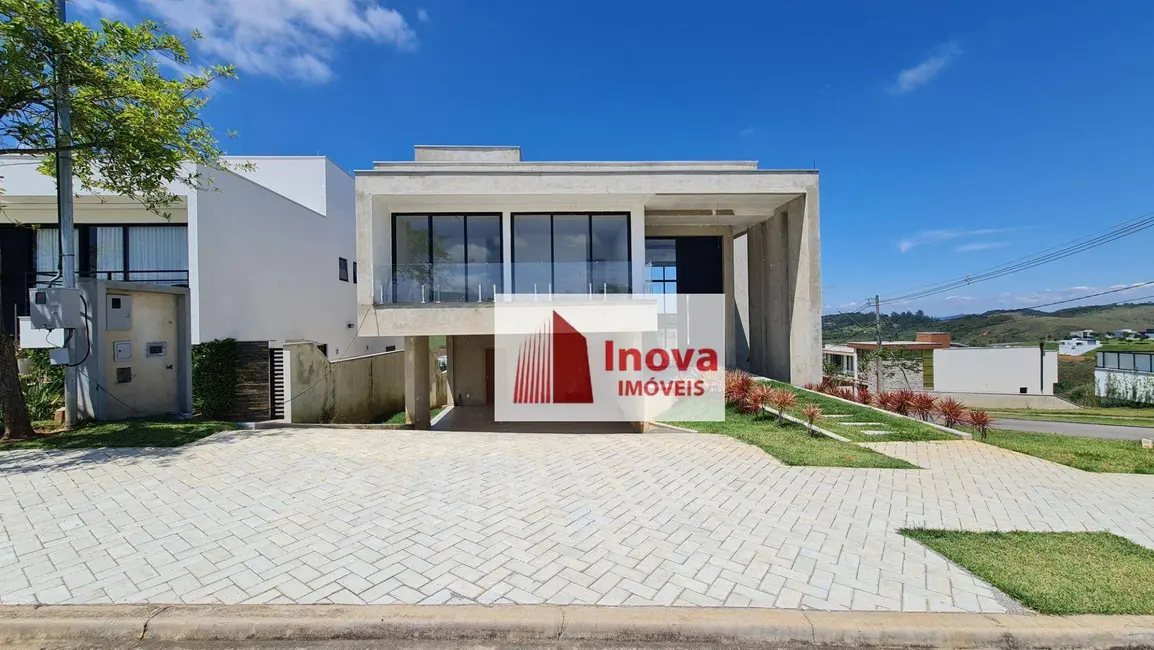 Foto 1 de Casa de Condomínio com 4 quartos à venda, 420m2 em São Pedro, Juiz De Fora - MG