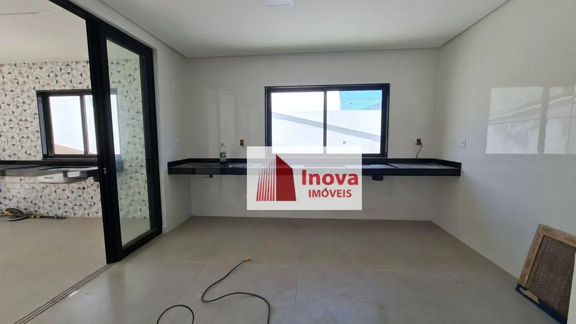 Foto 9 de Casa de Condomínio com 4 quartos à venda, 470m2 em São Pedro, Juiz De Fora - MG