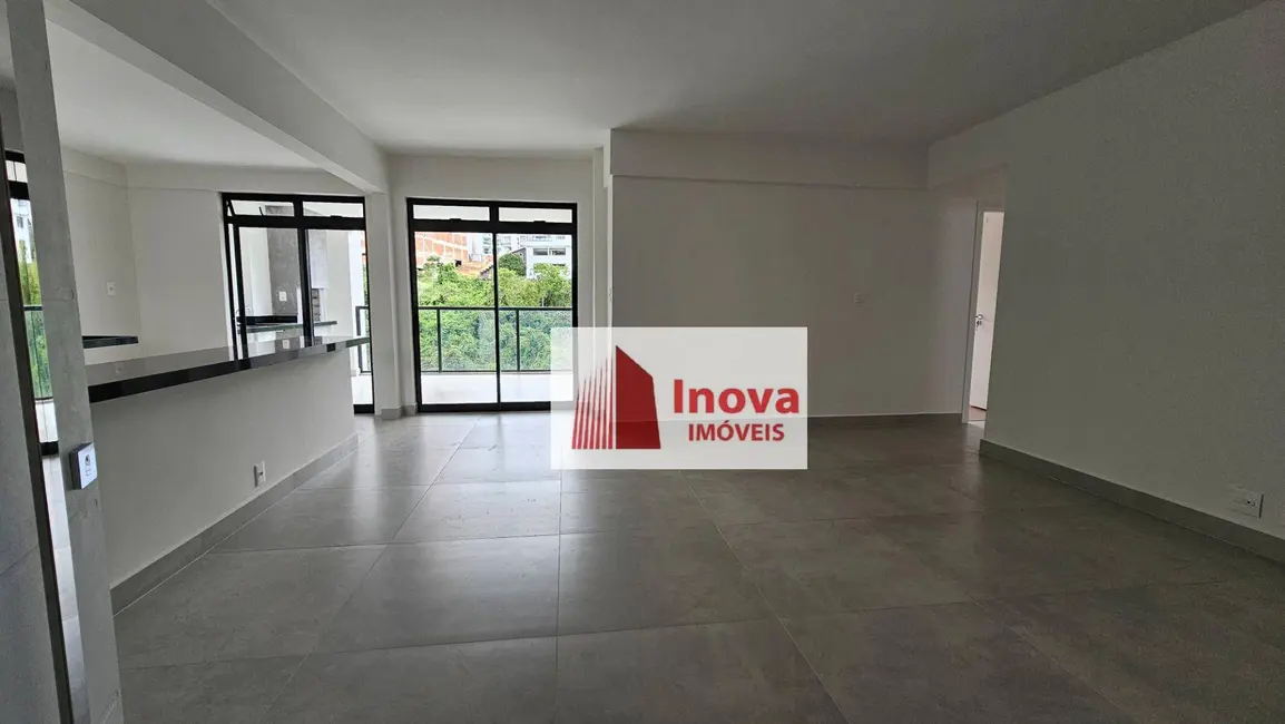 Apartamento com 3 quartos à venda, 144m2 em Ipiranga, Juiz De Fora - MG - imagem 3 Foto 3 de Apartamento com 3 quartos à venda, 144m2 em Ipiranga, Juiz De Fora - MG