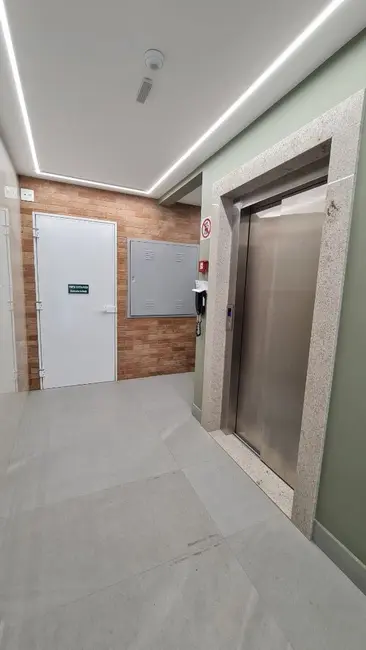 Foto 2 de Apartamento com 3 quartos à venda, 180m2 em Ipiranga, Juiz De Fora - MG