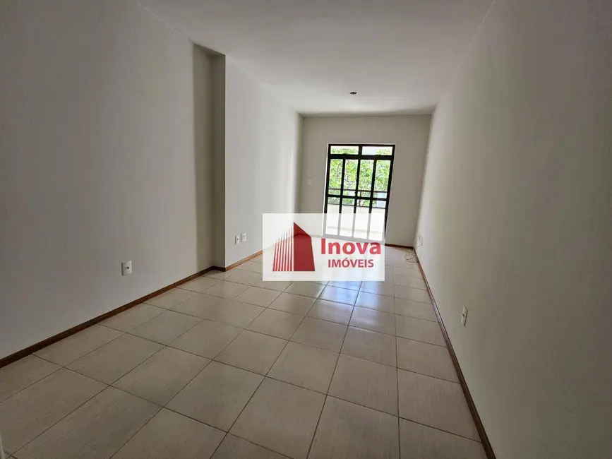 Apartamento com 3 quartos à venda, 110m2 em Santa Helena, Juiz De Fora - MG - imagem 6 Foto 6 de Apartamento com 3 quartos à venda, 110m2 em Santa Helena, Juiz De Fora - MG