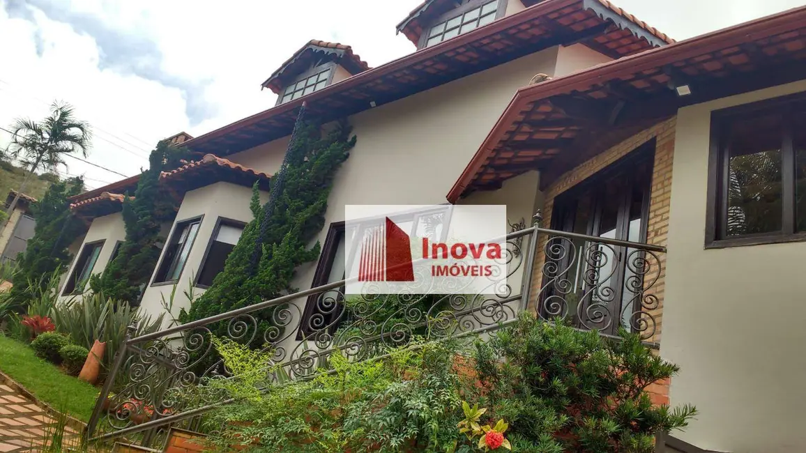 Foto 4 de Casa com 4 quartos à venda, 900m2 em Vina Del Mar, Juiz De Fora - MG