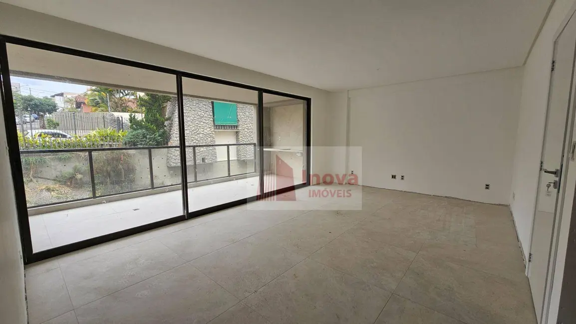 Foto 3 de Apartamento com 3 quartos à venda, 130m2 em São Mateus, Juiz De Fora - MG