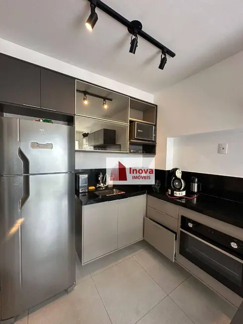 Kitnet com 1 quarto para alugar, 32m2 em Centro, Juiz De Fora - MG - imagem 7 Foto 7 de Kitnet com 1 quarto para alugar, 32m2 em Centro, Juiz De Fora - MG