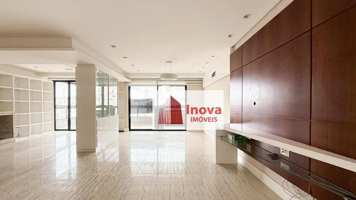 Apartamento com 3 quartos à venda, 230m2 em São Mateus, Juiz De Fora - MG - imagem 4 Foto 4 de Apartamento com 3 quartos à venda, 230m2 em São Mateus, Juiz De Fora - MG