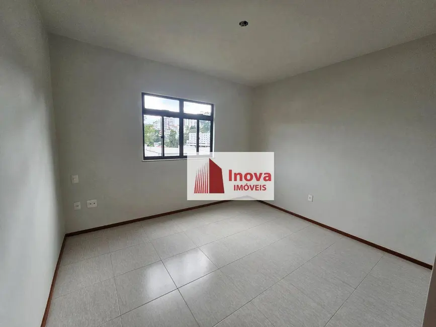 Apartamento com 3 quartos à venda, 110m2 em Granbery, Juiz De Fora - MG - imagem 9 Foto 9 de Apartamento com 3 quartos à venda, 110m2 em Granbery, Juiz De Fora - MG