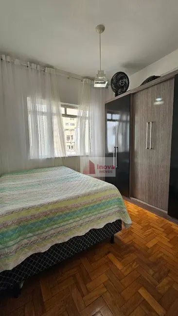 Apartamento com 3 quartos à venda, 70m2 em Centro, Juiz De Fora - MG - imagem 8 Foto 8 de Apartamento com 3 quartos à venda, 70m2 em Centro, Juiz De Fora - MG
